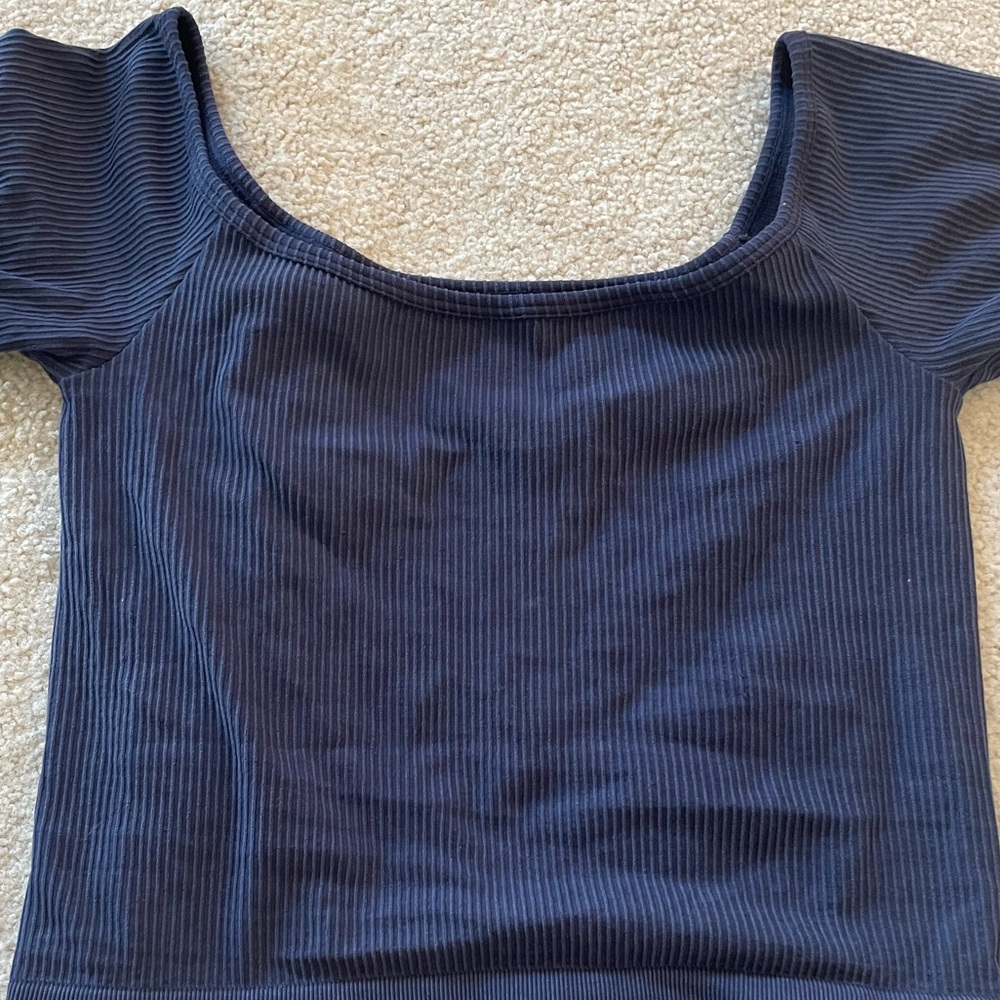 NWOT: PacSun Navy Crop Top - S